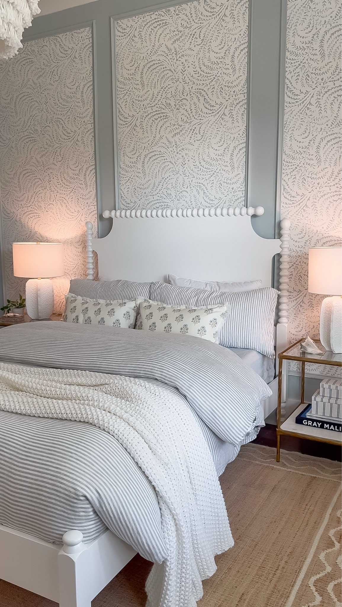 #ad Our guest bedroom is giving boutique bed & breakfast vibes if you will 🥰 Thanks to @Wayfair I was able to create the design of my dreams!

#wayfair
#wayfairpartner