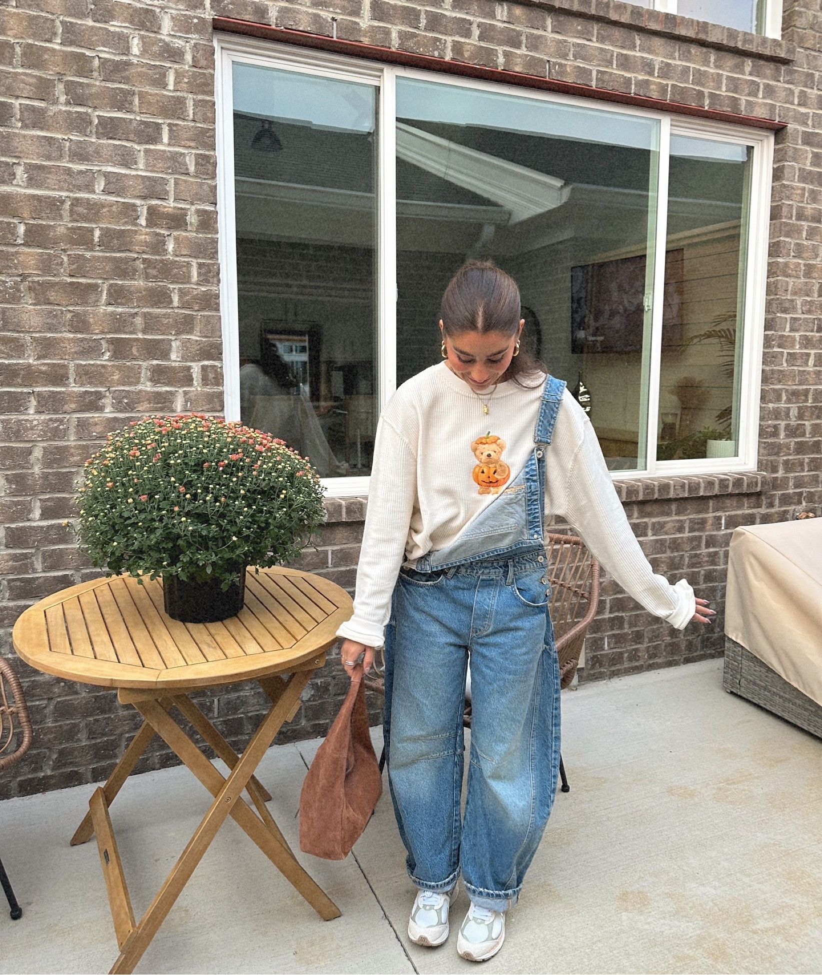 the perfect fall outfit: 🥹🎃🌼🍂🤎🧸

Wearing size xs in overalls! Cutie sweatshirt is from @betrucollective :) 

#LTKStyleTip #LTKSeasonal #LTKFallSale