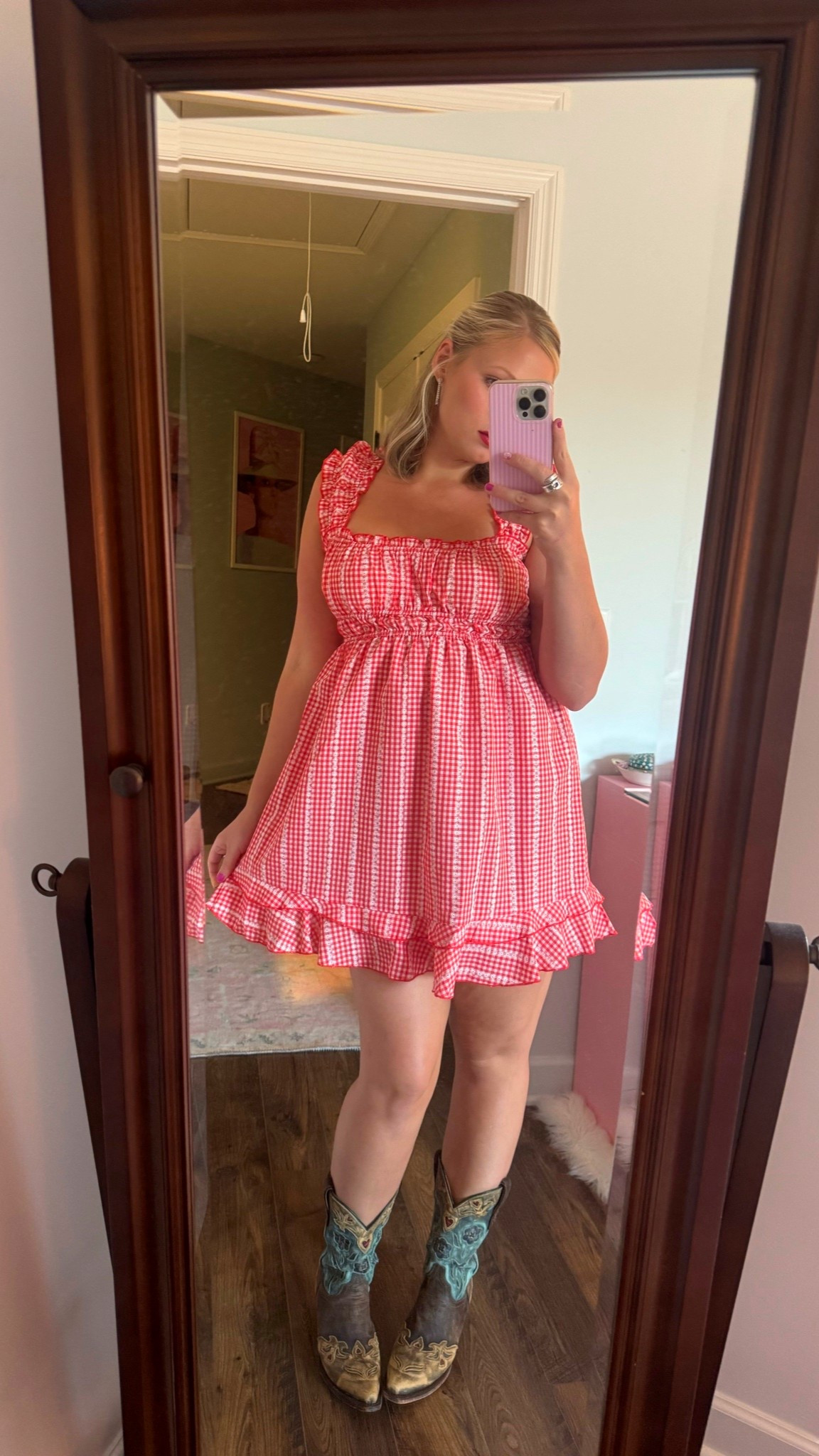 The cutest dress w cowgirl boots! Love a country vibe❤️🇺🇸🤠

#LTKdayinmylife #LTKgrwm #LTKootd