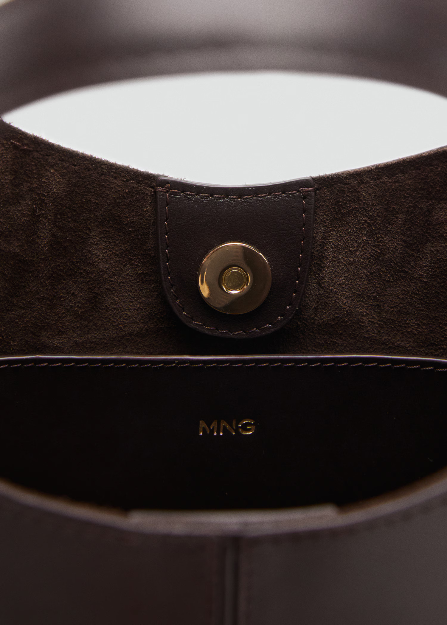 Leather handbag - Women | MANGO USA | Mango (US/MX/AU)