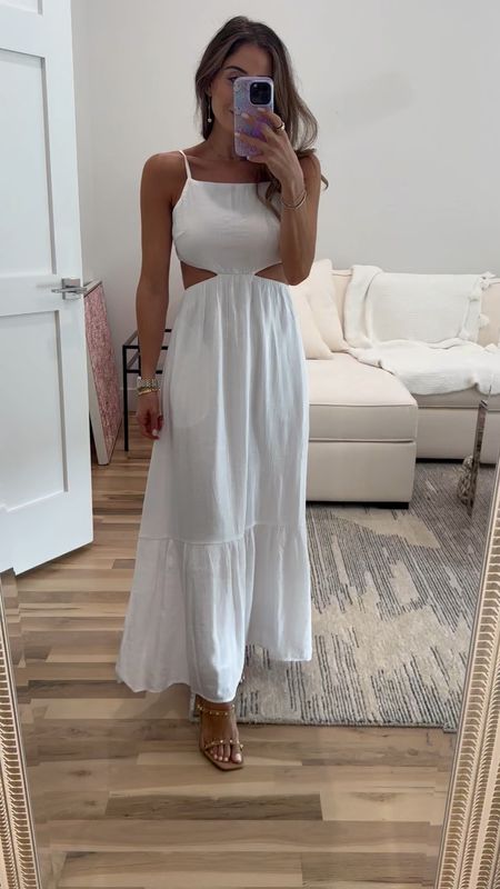 White dresses petite friendly size  xxsp bridal dress 

#LTKFindsUnder100 #LTKFindsUnder50 #LTKSaleAlert