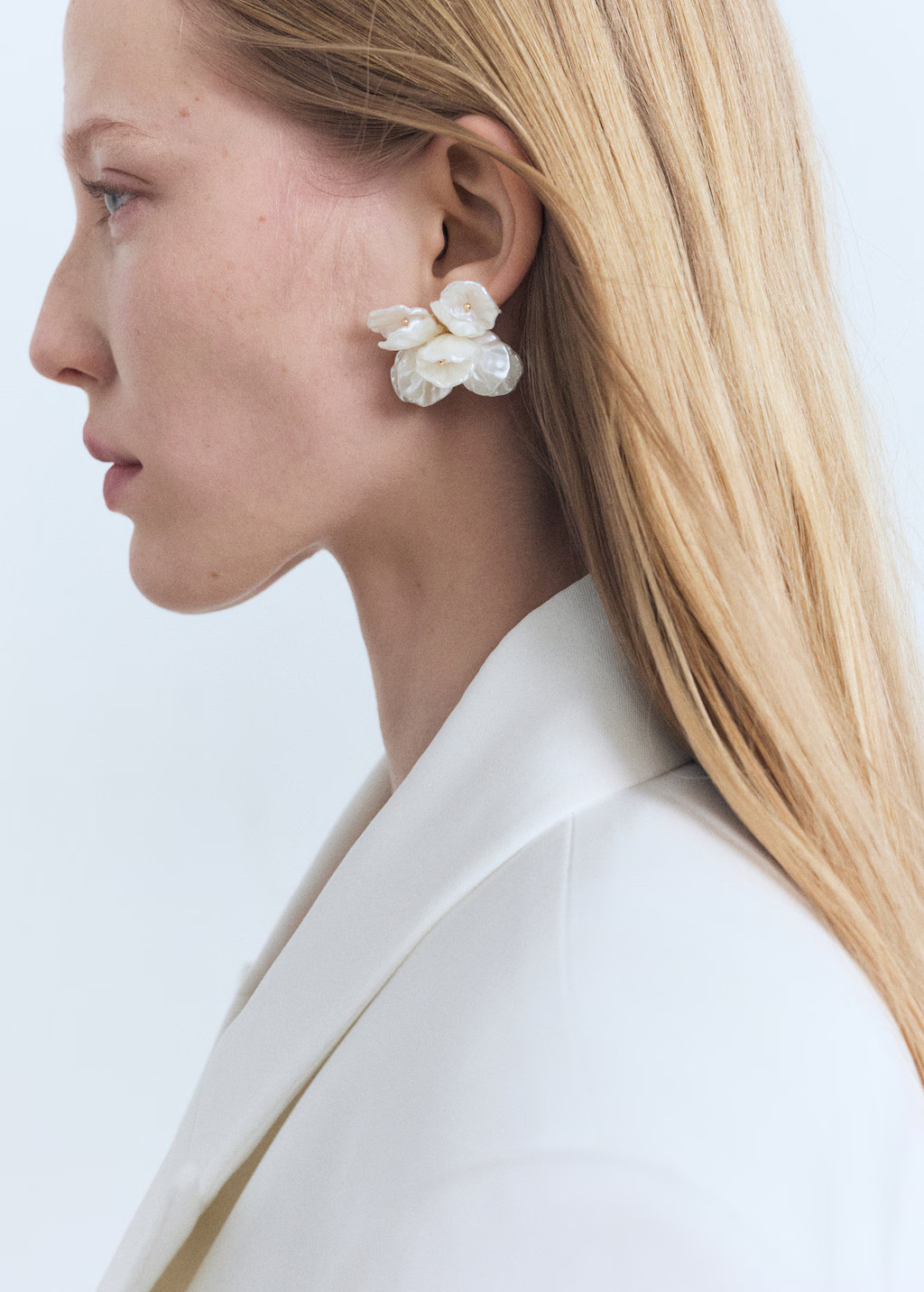 Floral earrings - Women | MANGO United Kingdom | MANGO (UK)