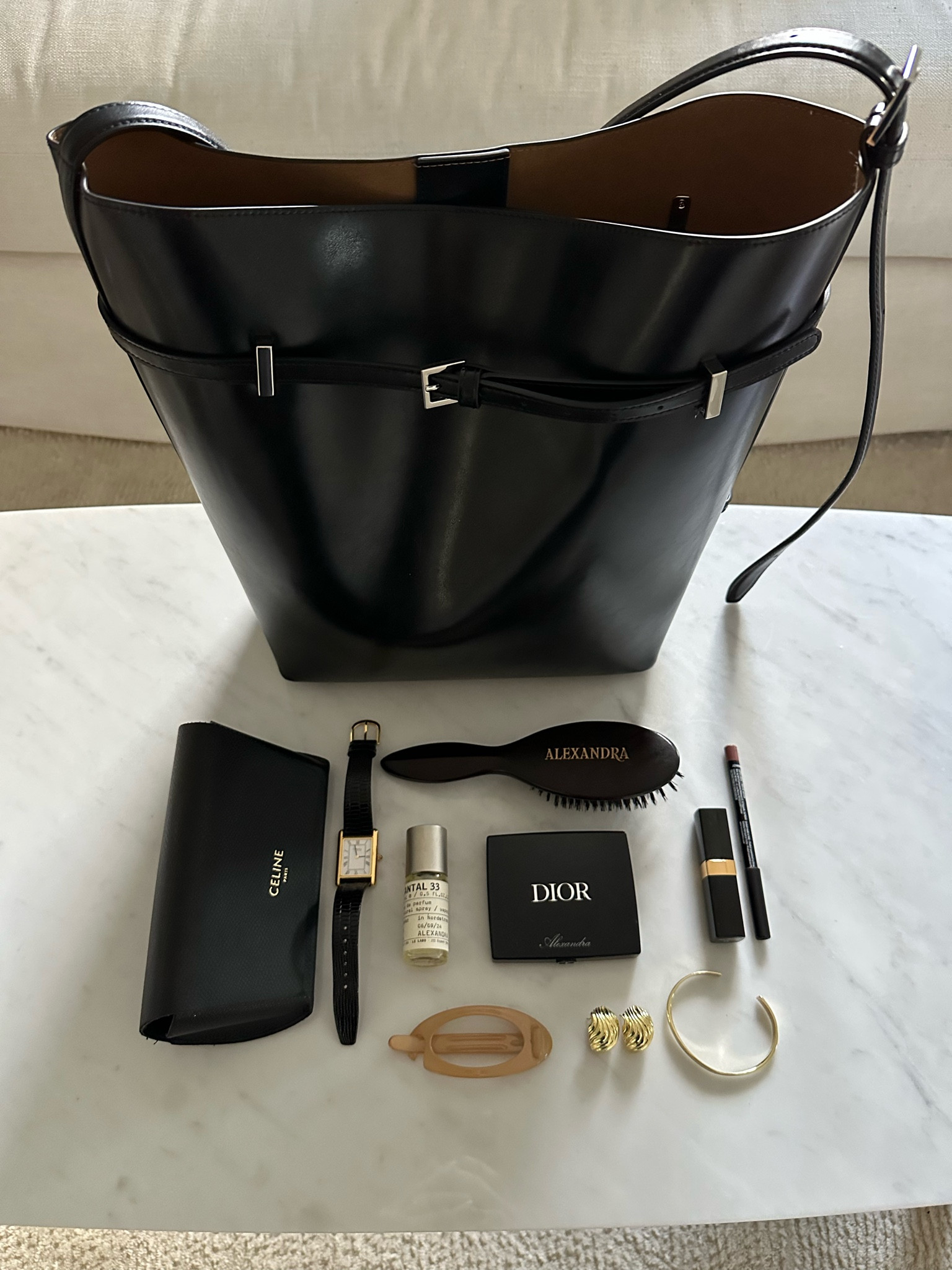 What’s in my Verafied bag 🖤

#LTKU #LTKBeauty #LTKItBag