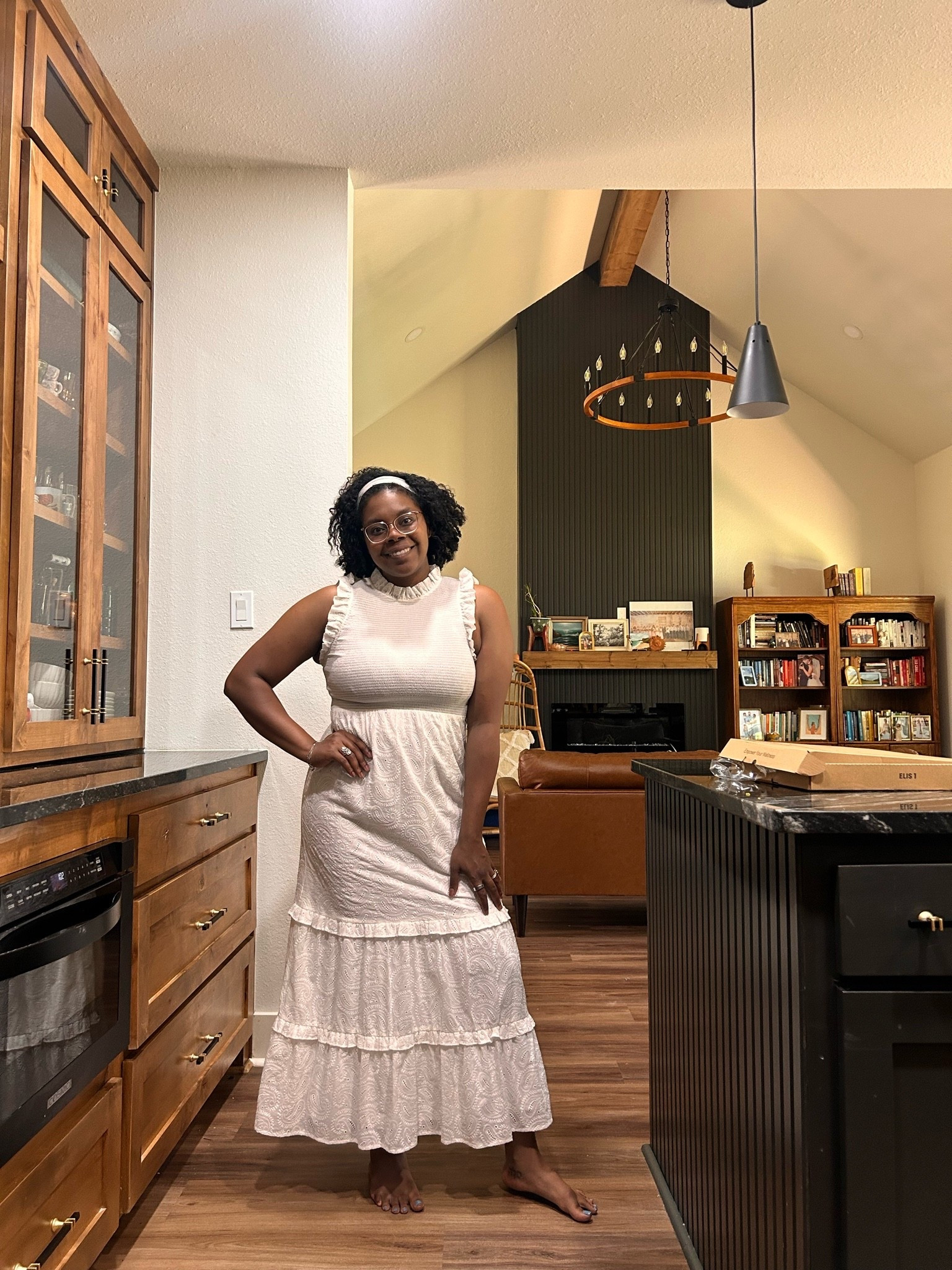 Here are one of the dresses I found at a mansion’s estate sale a couple weeks back! 

I finally sourced it, and the fact that I got this for $75 versus the original $398 price, I’m jaw-dropped!!!

#LTKootd #LTKgrwm