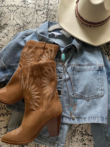 Rodeo season
Help me pack
What to wear TX
Texas
Dallas
Fort Worth
Vacation 
Western outfit ideas
Cowboy boots
Cowgirl boots
Suede boots
Wide brim hat
Cowboy hat 
Turquoise jewelry 
Saddle bag
Whipstitch purse 
Show me your mumu
Pink lily
Boots
Dsw
Horseshoe 

#LTKshoecrush #LTKstyletip #LTKSeasonal