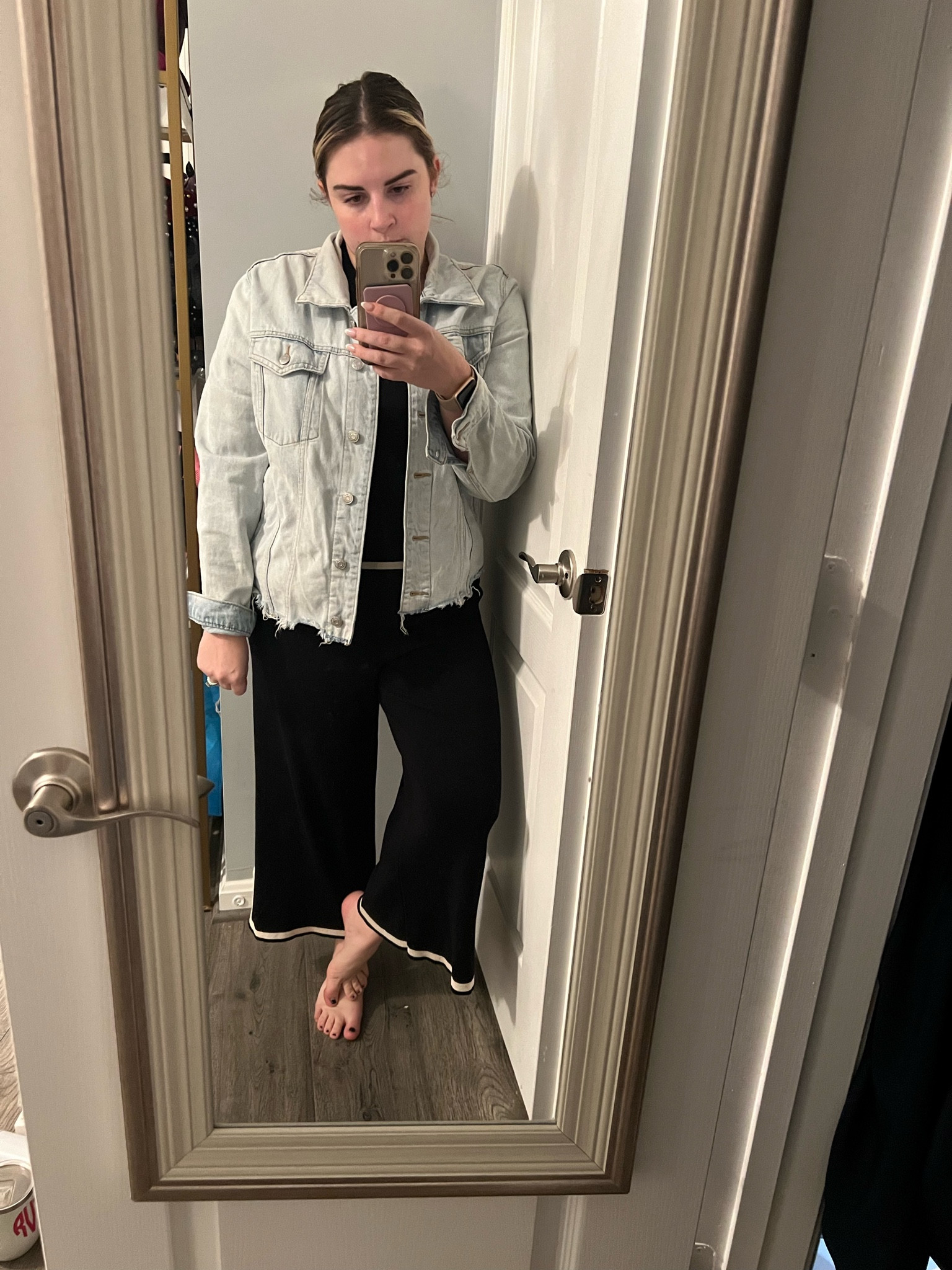 Travel Day Outfit 

Matching set - large 
Jacket - large 

#LTKmidsize #LTKstyletip