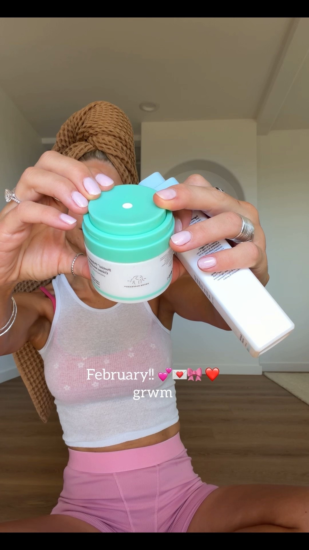Makeup grwm💕

#LTKValentine #LTKgrwm