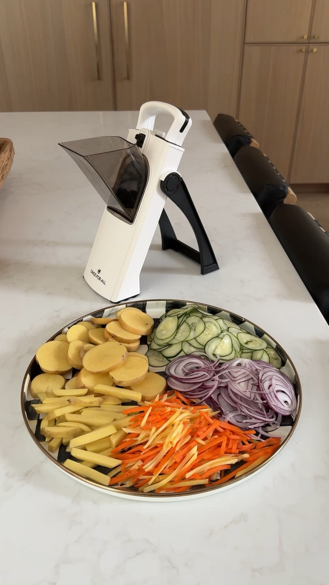 Amazon kitchen gadget must-have
Julienne slicer
Safe mandoline 

#LTKSaleAlert #LTKHome #LTKFindsUnder50