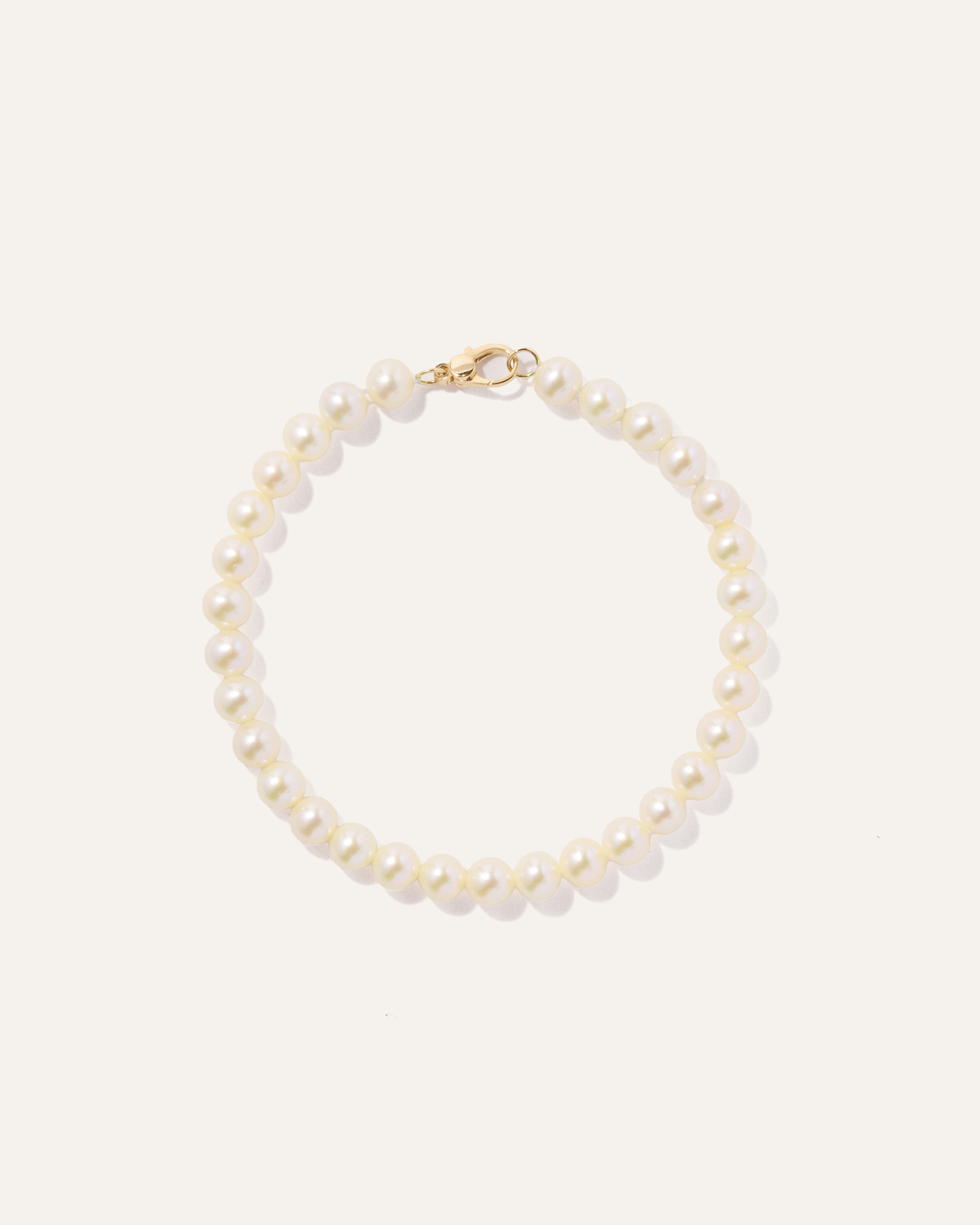 14k Gold Freshwater Cultured Pearl Bracelet in Yellow Gold | Quince