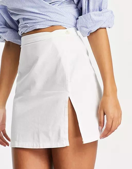 ASOS DESIGN - Combi-set van zacht denim met cropped overhemd en rok in wit | ASOS (Global)
