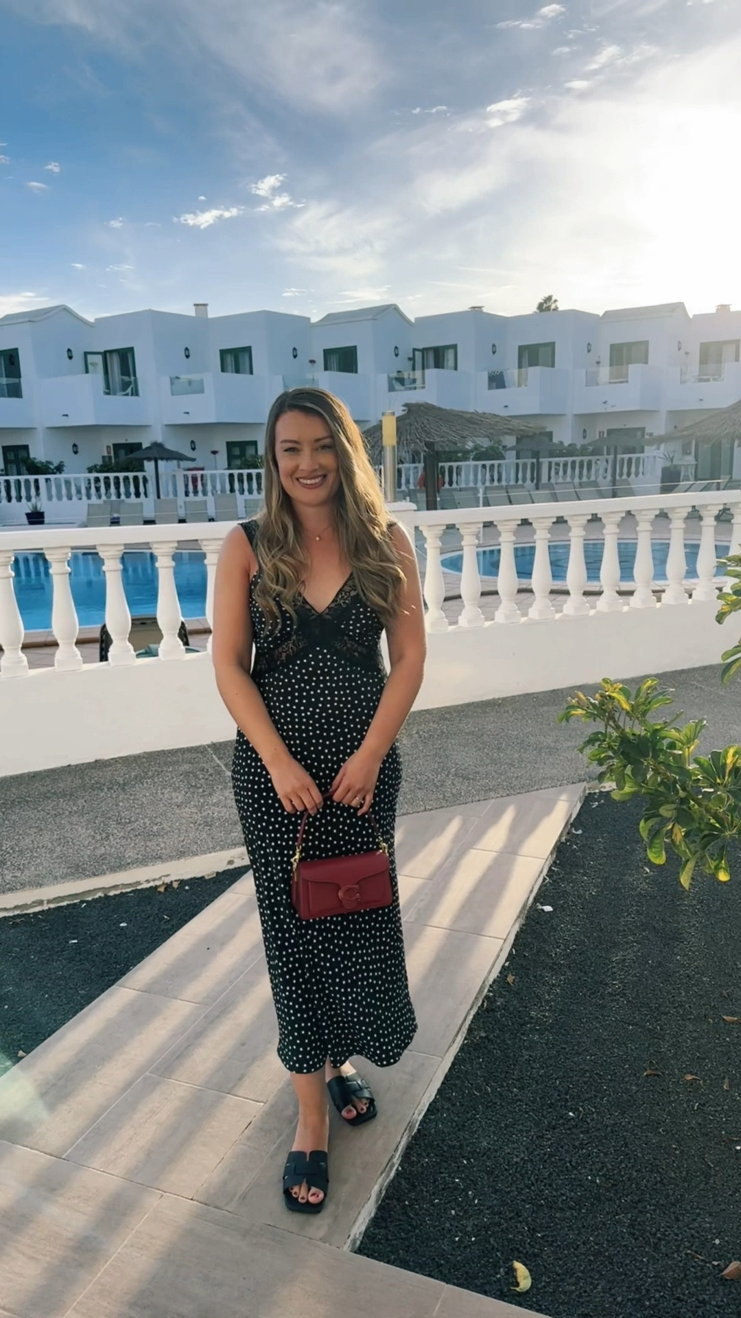 Holiday lookbook 💙✈️

#LTKfindsunder100 #LTKstyletip #LTKSeasonal