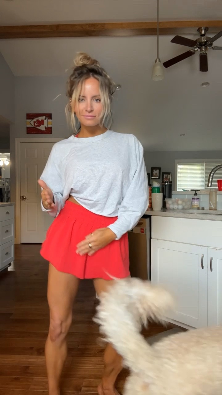 Top: small
Shorts: small 
