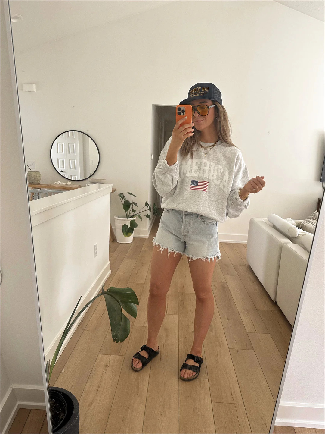 Classic Vintage America Crewneck | Shop Kristin Jones