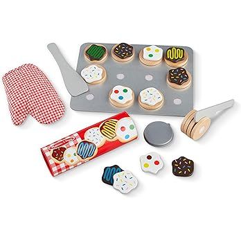 Melissa & Doug Slice and Bake Wooden Christmas Cookie Play Food Set | Amazon (US)