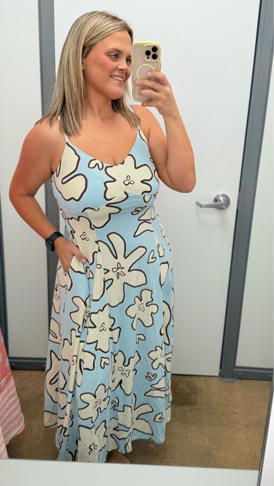 Another Walmart dress I absolutely did NOT need…but how was I supposed to leave this behind?! 🤭🩵 The soft blue + oversized floral print is so cute, and I LOVE the flowy fit. Plus, pockets 🙌🏼 This would be so good for vacation, brunch, date night or an easy summer outfit. ✨

#WalmartFashion #WalmartFinds #WalmartDress #LTKFinds #LTKStyle #AffordableFashion #SummerDress #SummerStyle #MomStyle #VacationOutfit #AffordableStyle #WalmartStyle #DressFinds #EverydayStyle #SummerFashion

#LTKootd #LTKU #LTKMidsize