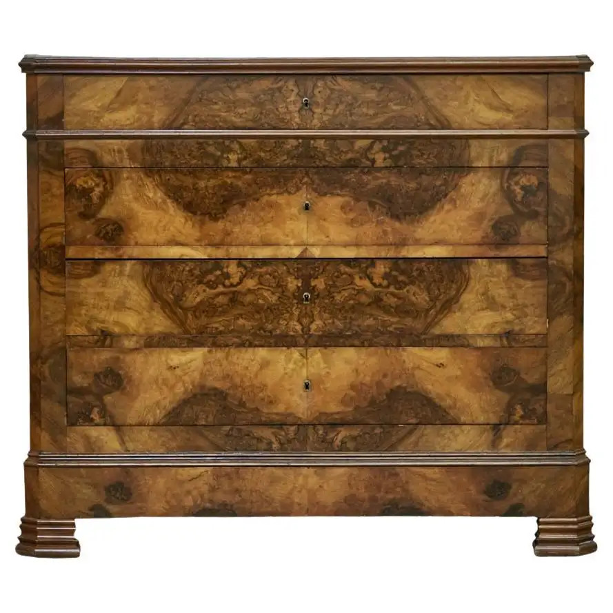 French Louis Philippe 19th Century Bookmatched Walnut Four-Drawer Commode | 1stDibs