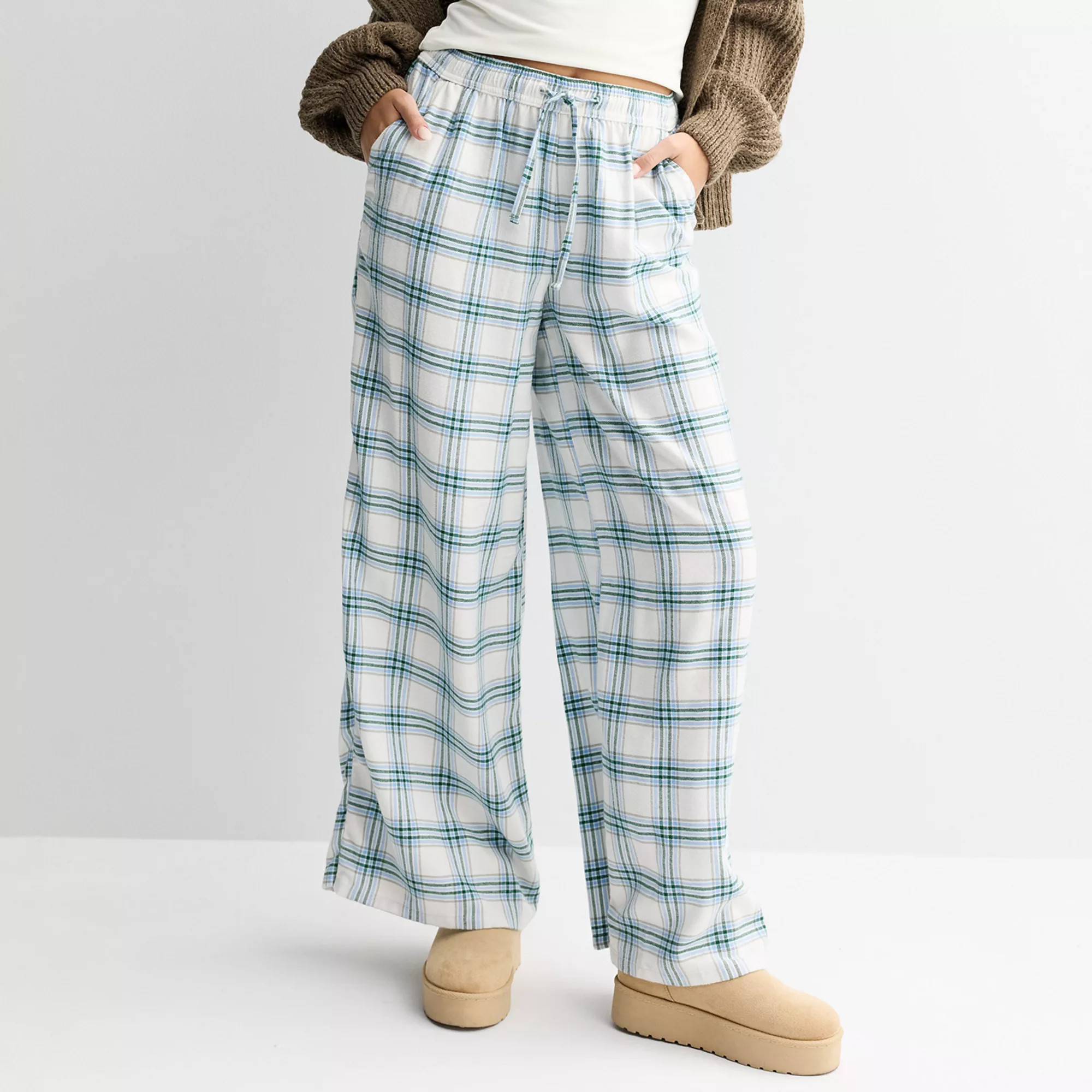 Juniors' SO® High Rise Baggy Flannel Wide Leg Pants | Kohl's