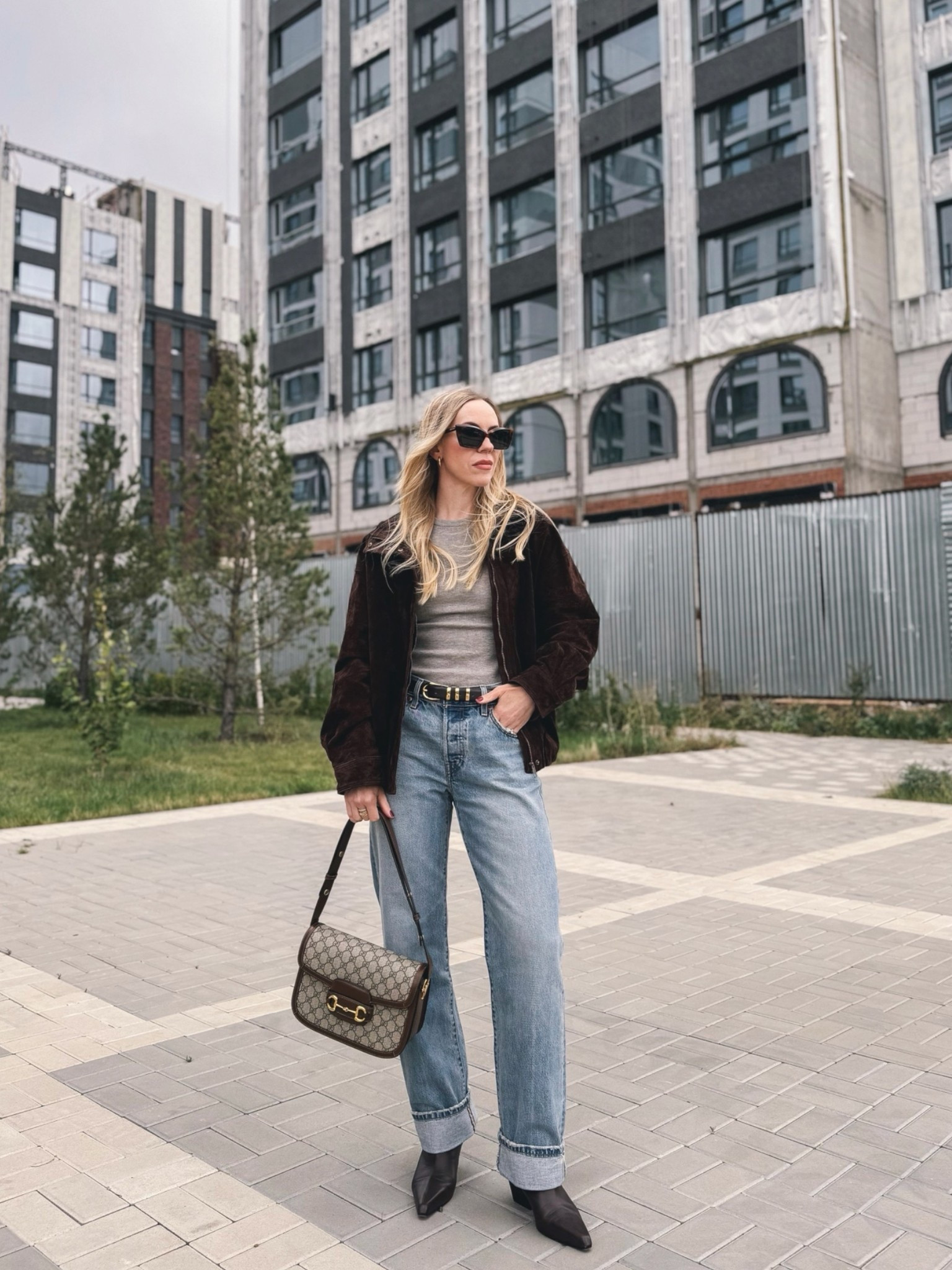 Suede bomber jacket outfit, chocolate brown suede jacket, @levi cuffed 90’s jeans, Gucci bag

#LTKSeasonal #LTKOver40 #LTKSaleAlert