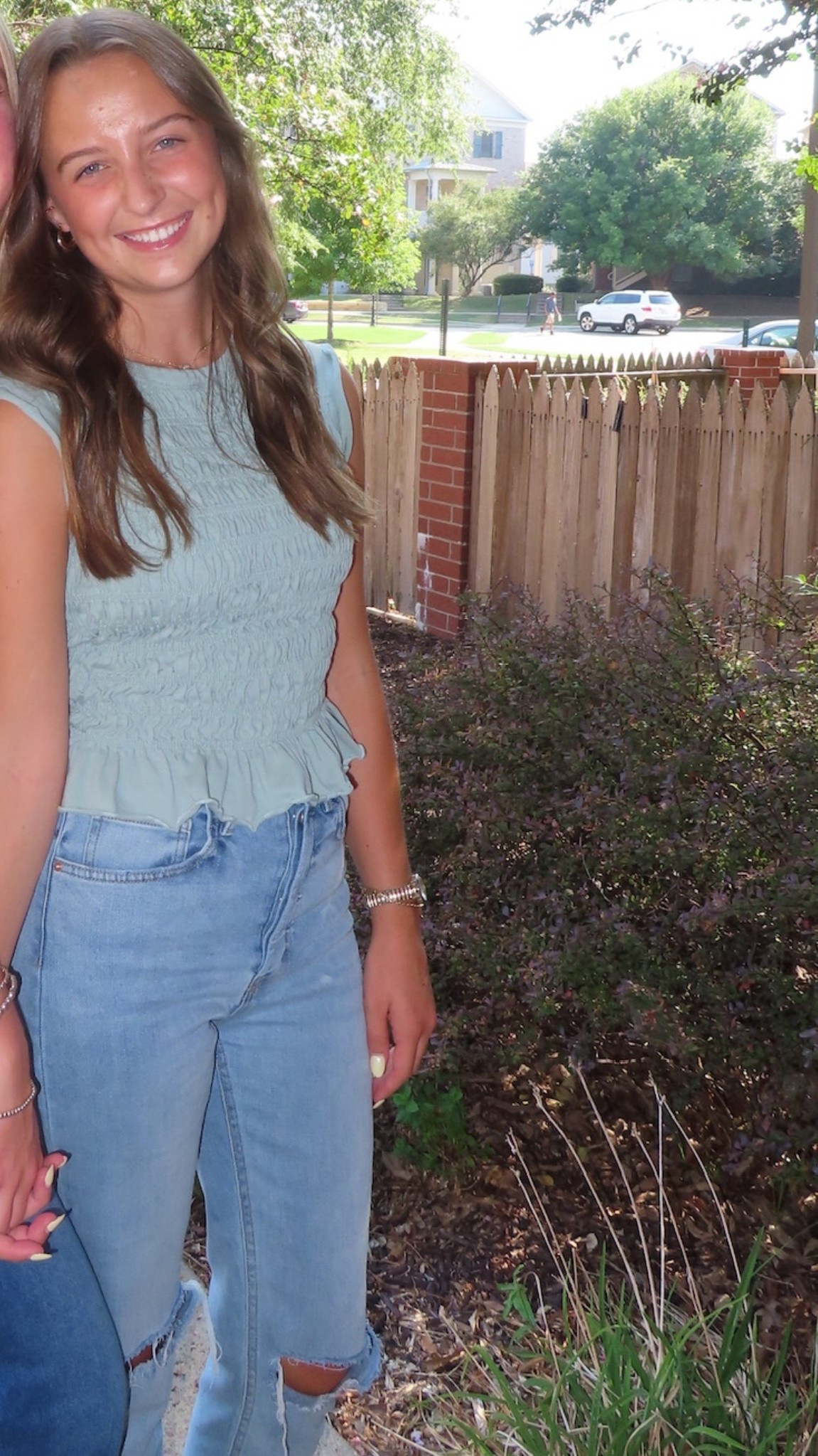 top is from a store called “dry goods” but looks just like one from free people or altard state
jeans are target!