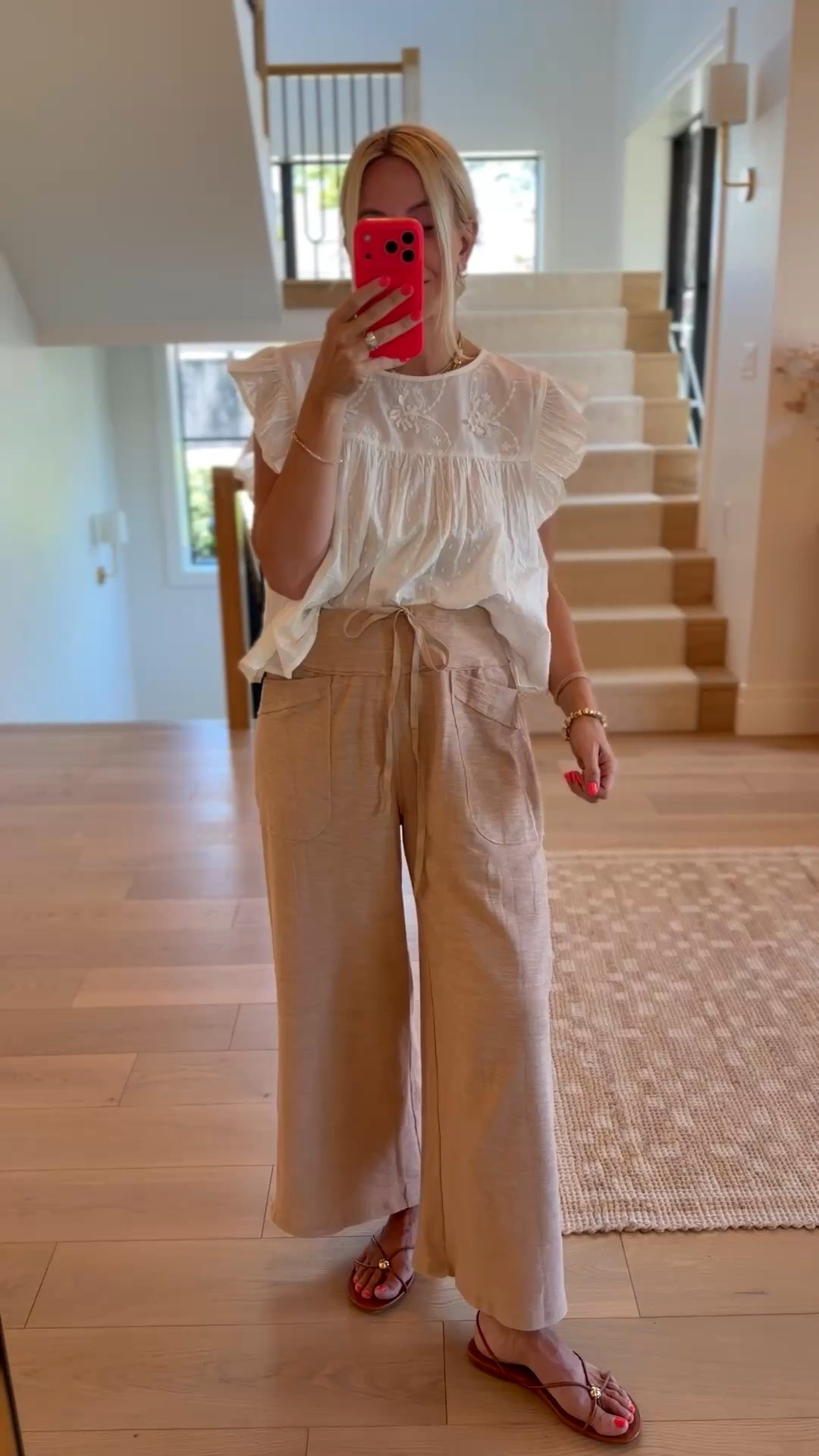 These pants are my go to! Can be styled so many ways!

#LTKootd #LTKgrwm #LTKmomlife