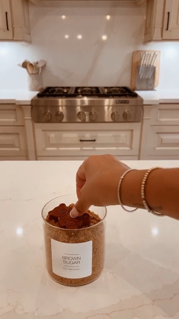 Brown sugar
Home hacks
Kitchen essentials 
Trending

#LTKhome
