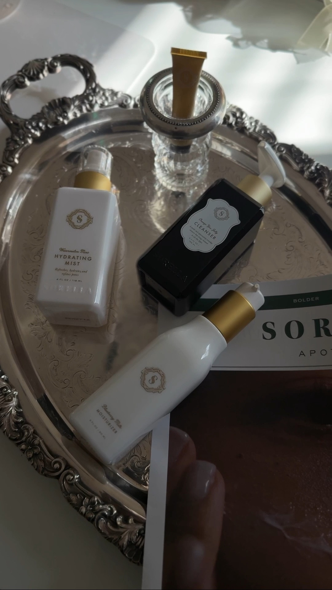 Sorella Apothecary’s essential ritual to start or end the day! Three intentional steps that work in harmony to give you radiant, healthy.

All products mentioned are linked in my LTK so you can shop directly from there!

@sorellaapothecary #sorella #sorellaapothecary #botanicals #skincareritual #morningroutine #cleanser #toner #moisturizer #intentionalskincare #glowingskin #hyaluronicacid #brighteningskincare #hydratingskincare #skincaresteps #elevateyourroutine #eveningroutine #ad

#LTKBeauty #LTKOver40 #LTKmorningroutine
