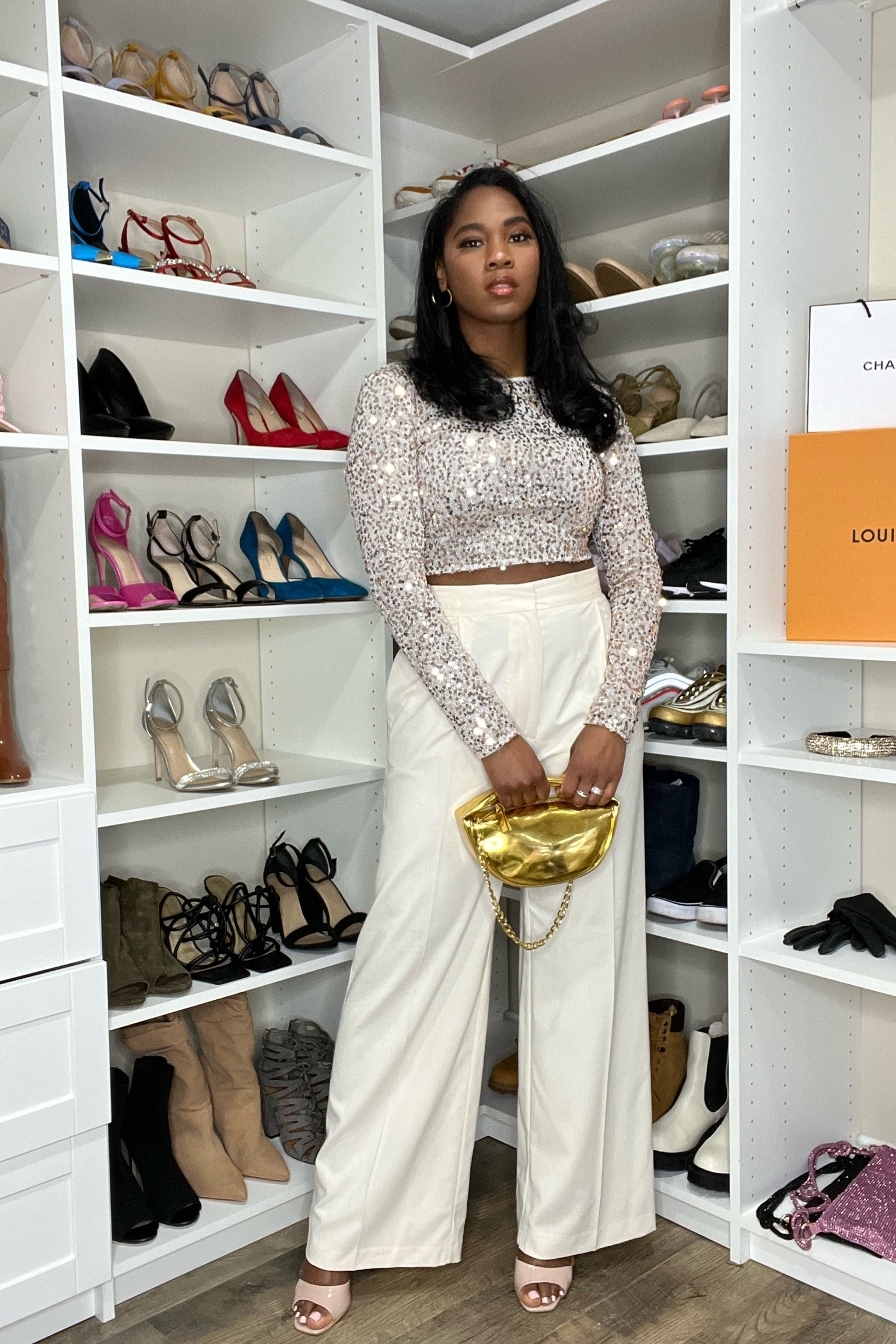 Sequin crop top, long wide leg beige pants, nude heels, gold bag 

#LTKxAF #LTKunder100 #LTKstyletip
