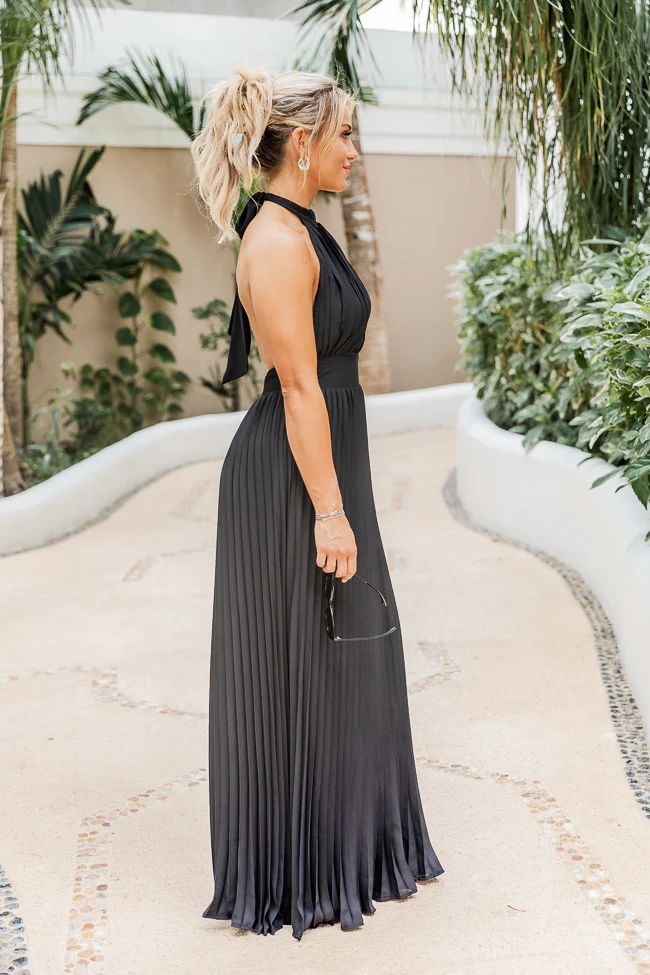 Sunny Gleam Black Accordion Halter Maxi Dress | The Pink Lily Boutique