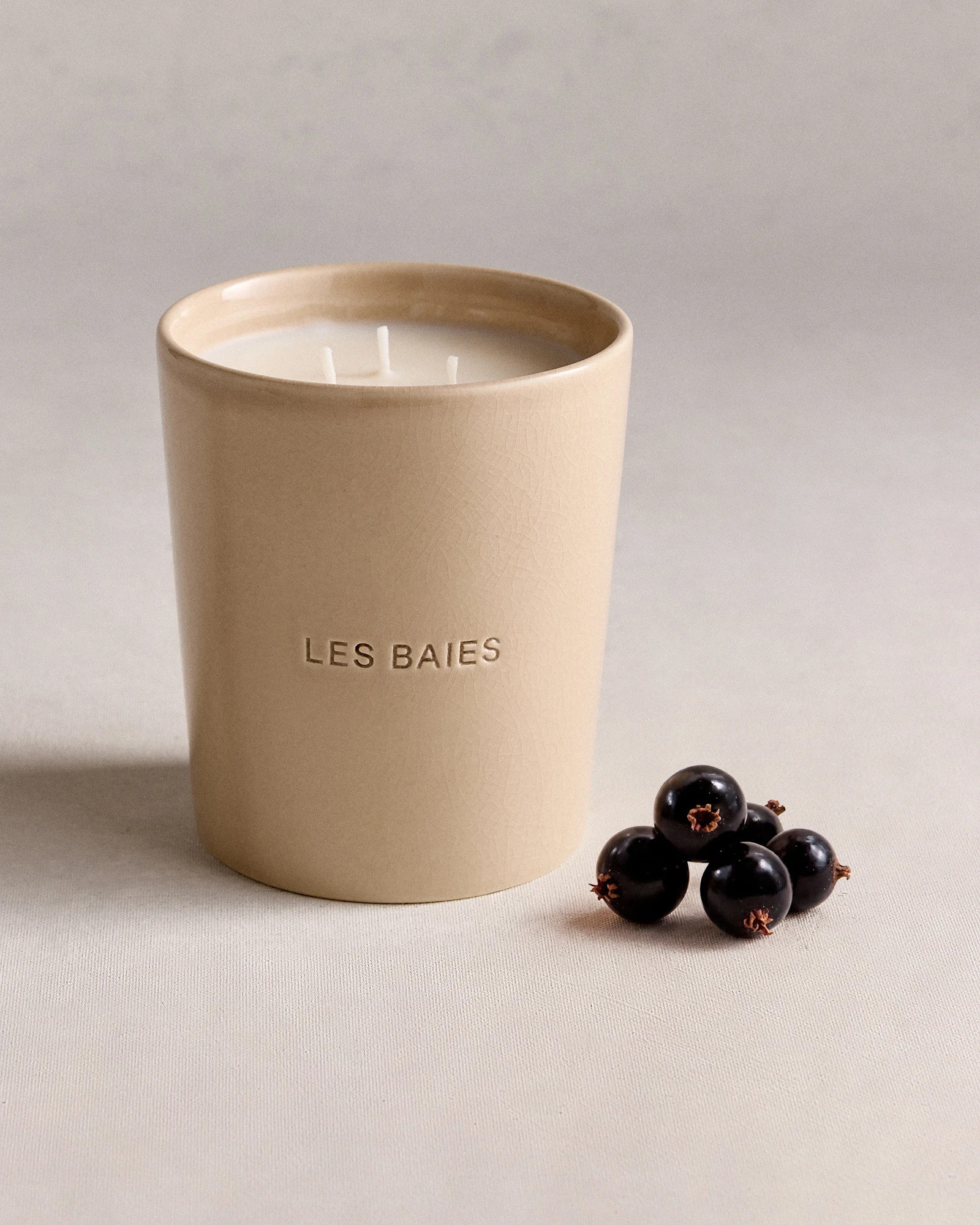 Quince | Les Baies 3-Wick Luxury Candle, Plant-Based Wax | Quince