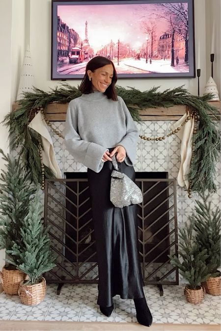 Holiday outfit idea 
Silk skirt (love that you can wear this beyond the holidays) shirt gal friendly wearing an xs (linking the petite version here as well)  
Cashmere sweater runs tts wearing an xs 

#LTKHoliday