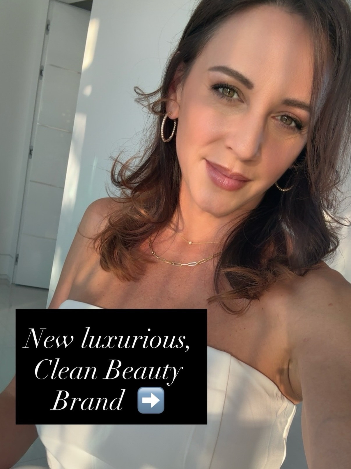 What I am currently using to keep my skin glowing and hydrated. No gate keeping here… unscented, cruelty and vegan free- no harsh chemicals 

 #skincarethatworks #beautyproducts