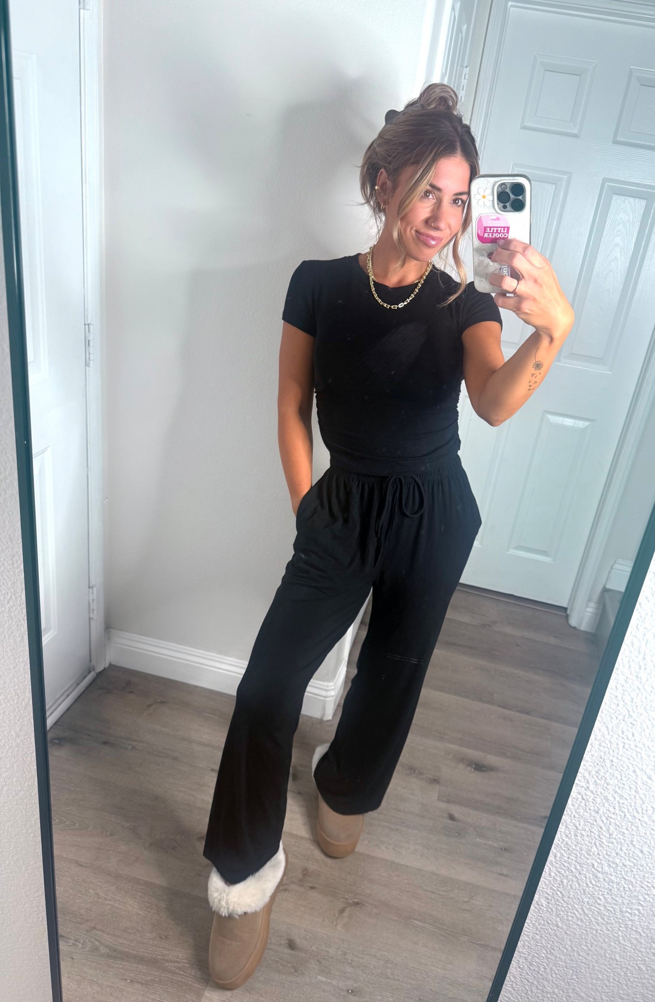 Go to lounge that you can dress to wear out and about 🙌🏼

#LTKStyleTip #LTKBeauty #LTKSeasonal