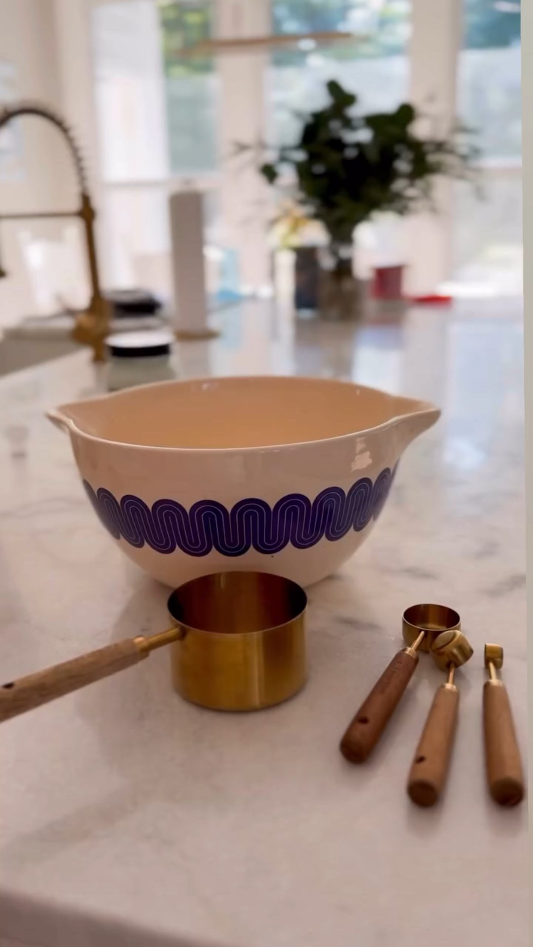 Bible study and banana bread? Yes please 🫶🏻💙

Let’s just say if you are looking for a good Bible study that allows you to dig deeper into Heaven and into your Bible, @jennrothschild ‘s Heaven is absolutely amazing… and I’m only through Day 4! 

As for this GF chocolate chip banana bread, it’s real good ( not as good as this Bible study, but a pretty darn good banana bread!)

3 ripe bananas
1/2 tsp vanilla 
1 egg
3 tbsp coconut oil, melted
3/4c milk
1/4c granulated sugar
1/4c light brown sugar
3 cups GF bread flour (used King Arthur)
3 1/2tsp baking powder
3/4tsp salt
1/2tsp cinnamon 
1/2c mini chocolate chips, semi-sweet chocolate 

Mash up bananas and mix in wet ingredients, set aside. In a separate bowl, add dry ingredients minus chocolate chips and stir to mix before adding to wet ingredients. Stir banana bread batter then fold in chocolate chips. 

Bake at 350 for 35-40 minutes, until top is lightly brown and tooth pick comes out clear. Allow to cool completely before cutting and enjoying!