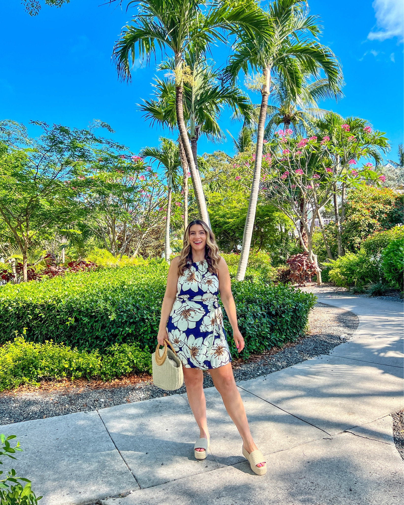 Lulus floral print halter dress, mini dress, vacation dress, summer dress, flower earrings, straw handbag, platform sandals, Amazon sunglasses 

#LTKitbag #LTKshoecrush #LTKstyletip