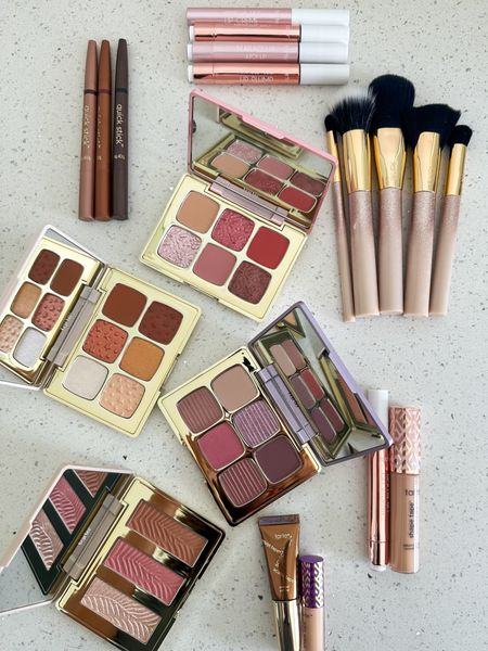 Tarte holiday sets are here!! Got us exclusive pre-launch access and a 15% OFF stackable code for the next 48 hours ONLY!! Code NENA15 to save 

#LTKbeauty #LTKsalealert #LTKunder50