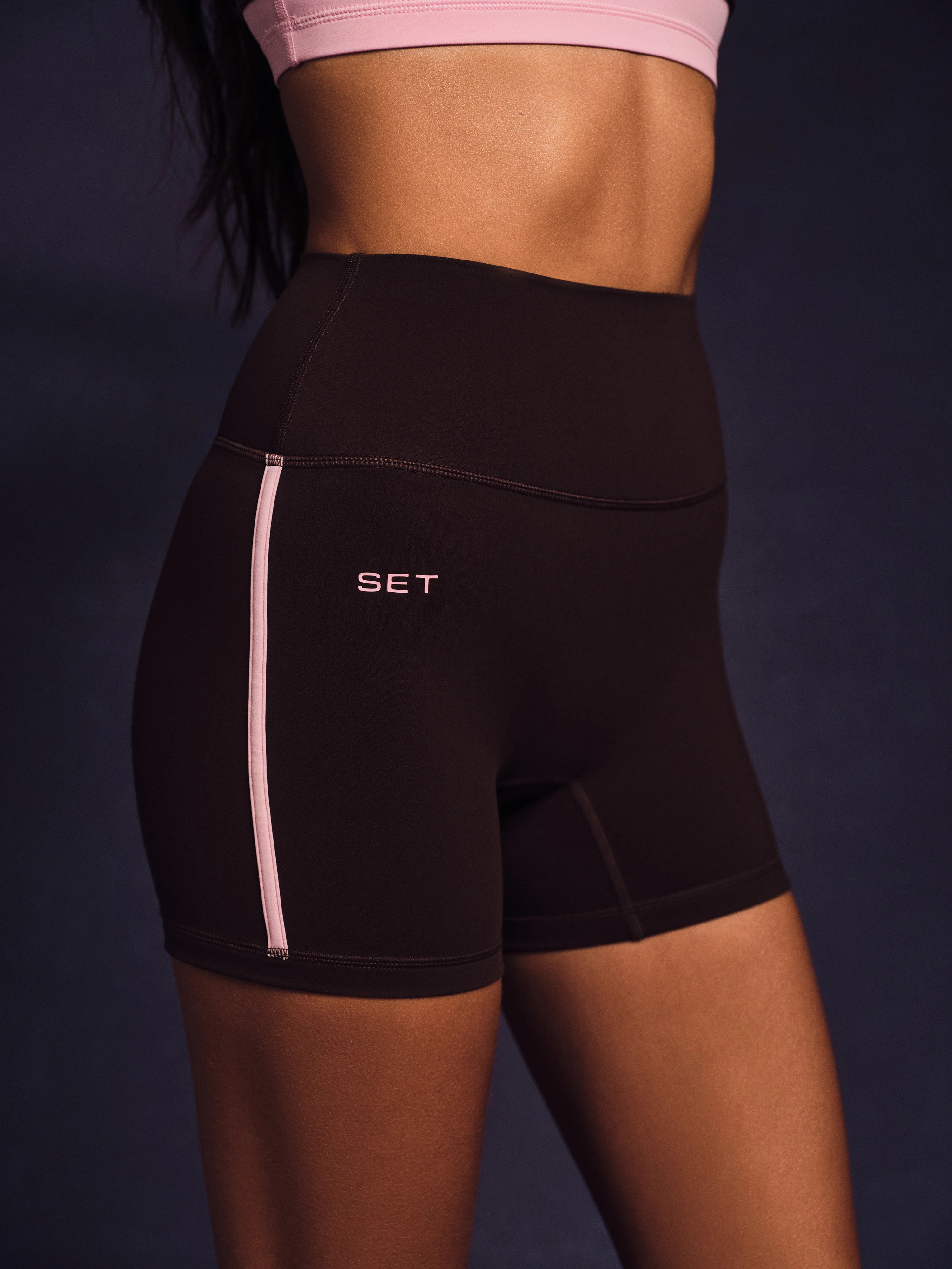 SPORTBODY\u00ae SPORTY STRIPE SHORTS - SWIRL | SET Active