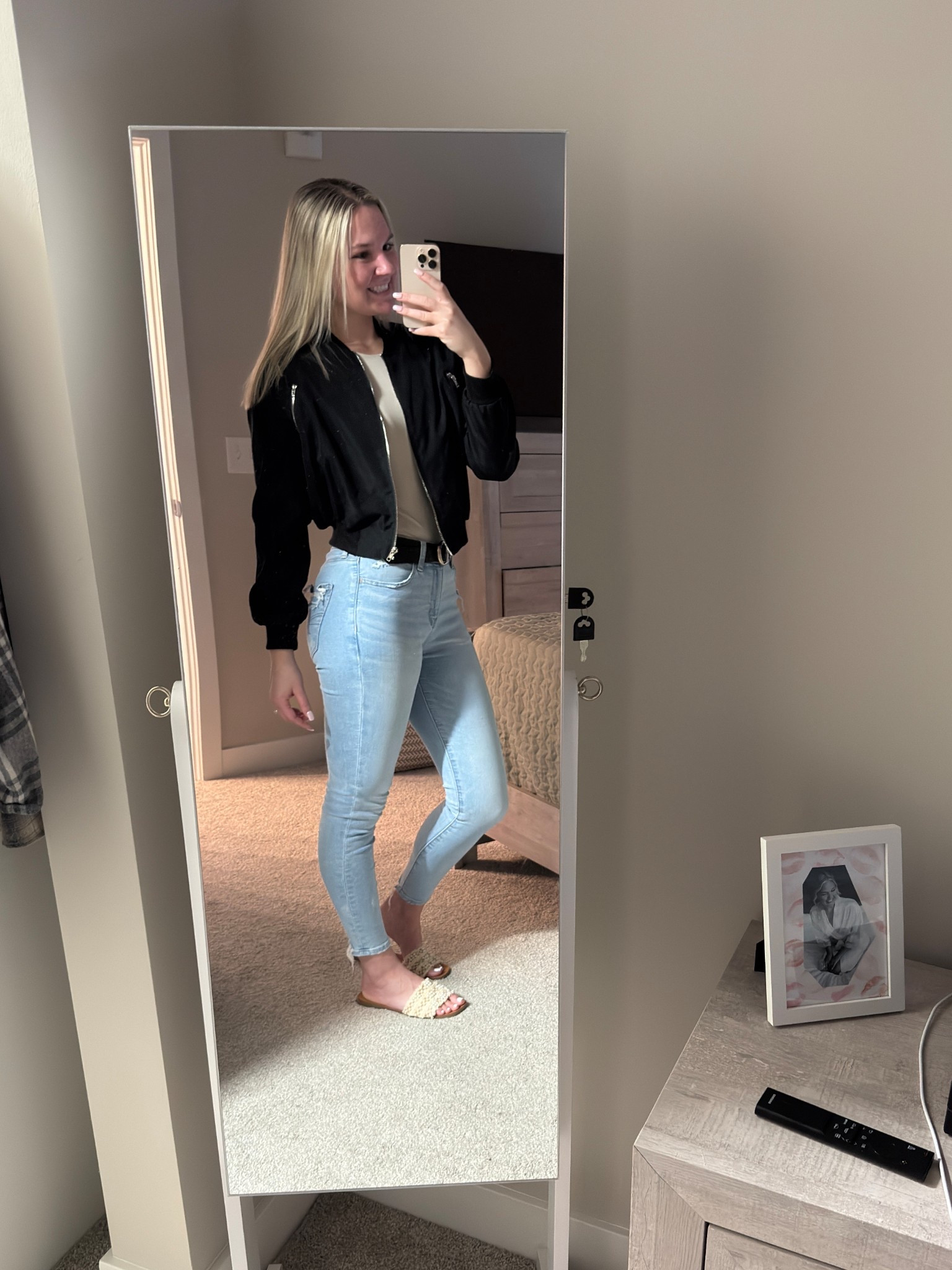 Spring is officially here, which means it is sandal season!

I love this simple but cute outfit - perfect for a day adventure or even a coffee date ✨

#LTKWorkwear #LTKSeasonal #LTKFindsUnder100