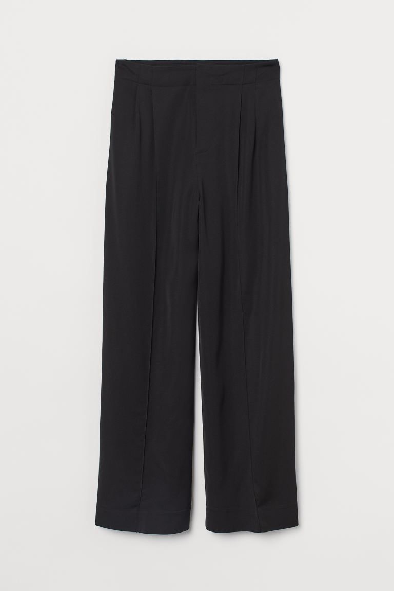 Pants in heavily draped woven viscose fabric. High waist with pleats and zip fly with hook-and-ey... | H&M (US + CA)