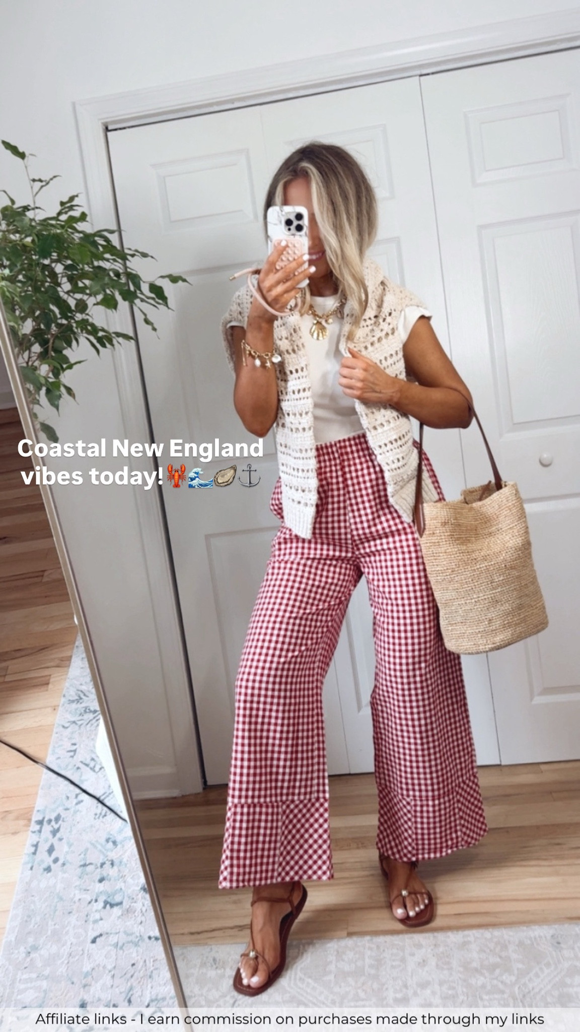 Affiliate links - I earn commission on purchases made through my links 

East coast summer outfits
Amazon gingham pants
Target sweater
Raffia bag