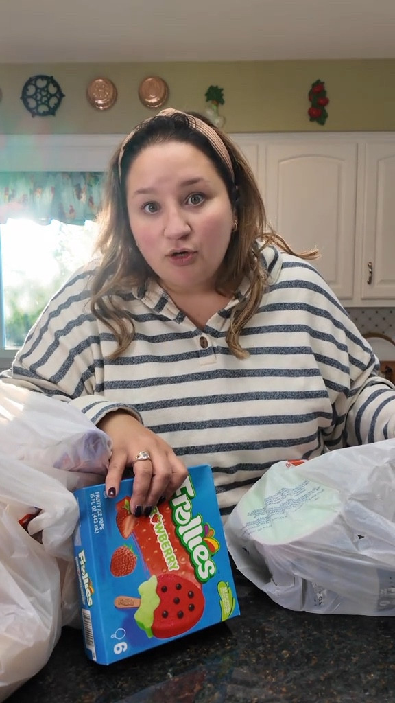 Dinner brought to you by Bean. She picked everything herself, yes even the broccoli. I mean would she even be my kid if she didn’t love broccoli?! All in all — this is a decently balanced meal! I must be doing something right! Should Bug get a turn to pick dinner on his own?! My sweatshirt is currently 60% off with code STACK50!

#LTKStyleTip #LTKHome #LTKFindsUnder50