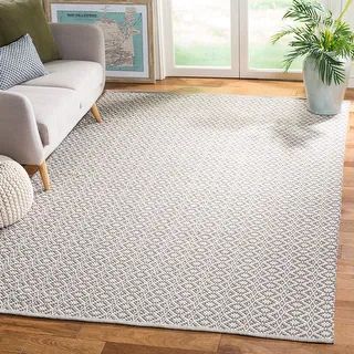 SAFAVIEH Handmade Flatweave Montauk Everly Casual Cotton Rug | Bed Bath & Beyond