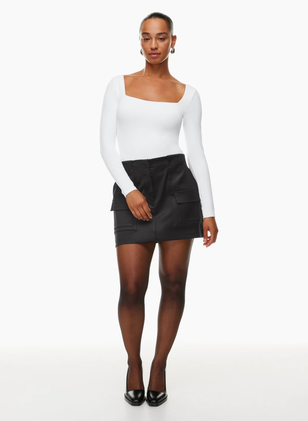 CONTOUR SQUARENECK LONGSLEEVE BODYSUIT | Aritzia