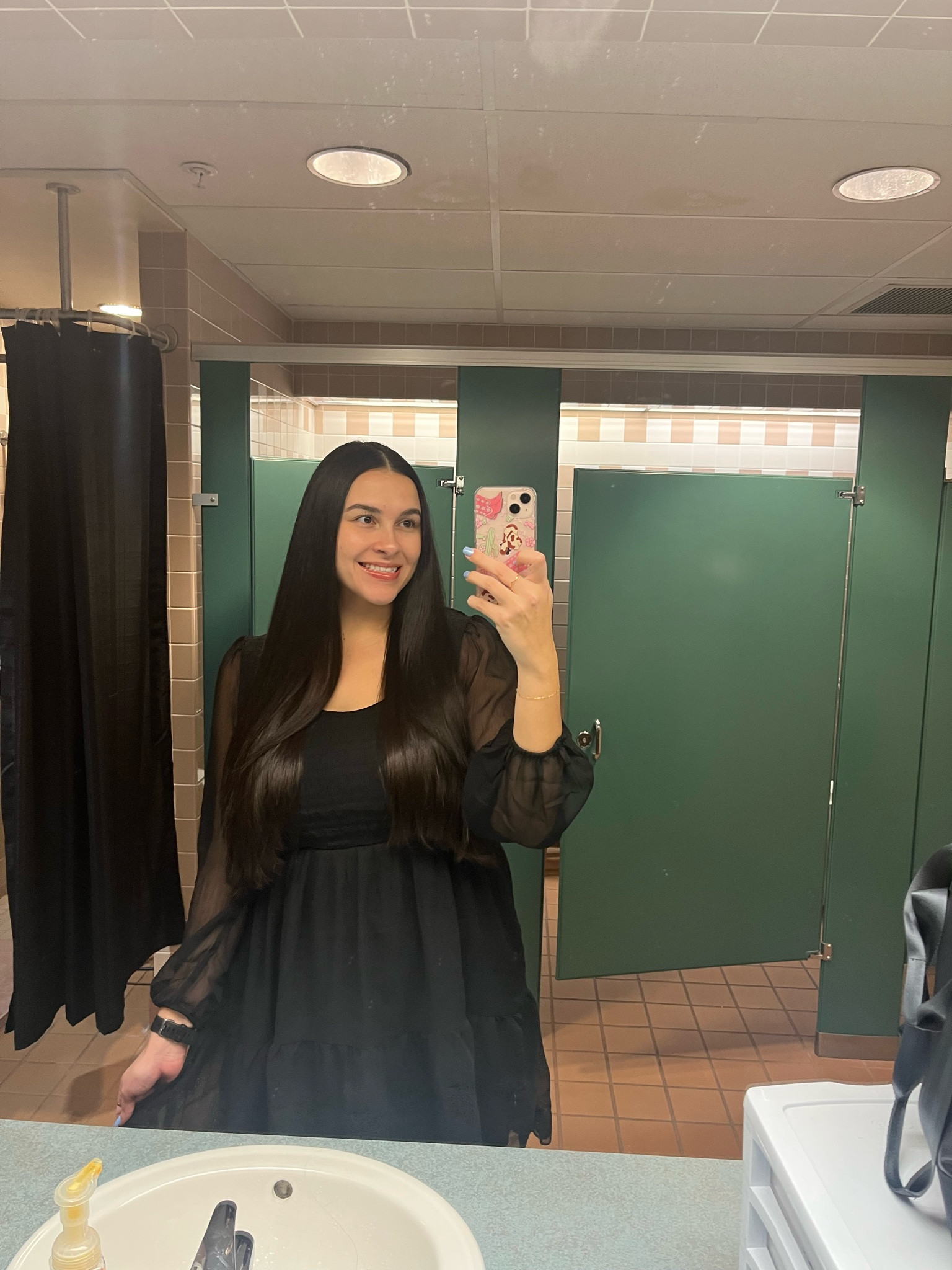 A black dress that’s work appropriate!!! Haha. This one is a 10/10 for me. So comfortable, the sleeves are tall girl approved, and it’s on sale right now! 

Size 12 wearing an XL

Work outfit, work dress, mid size, plus size

#LTKsalealert #LTKworkwear #LTKmidsize