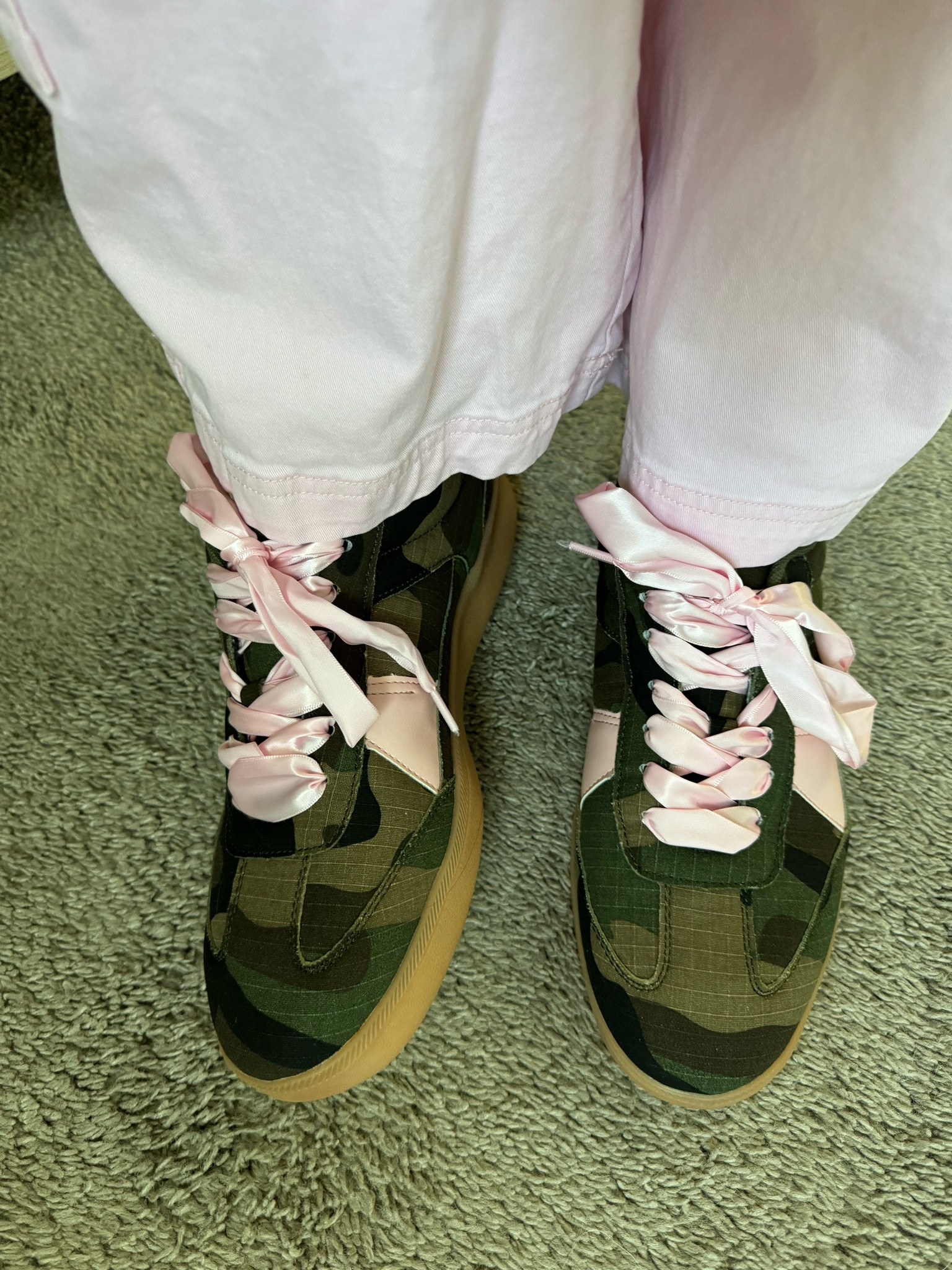 Cutest sneakers!police

#LTKFindsUnder50 #LTKShoeCrush #LTKOver40