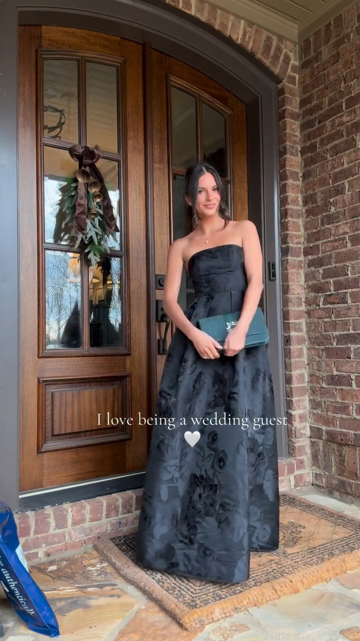 I love celebrating love & dressing up of course! 

#wedding #weddingguest #weddingguestdress