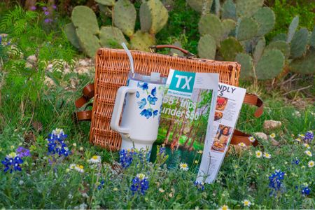 Don’t miss out on the vibrant blooms in Texas this spring! Grab our Texas travel guide for insider tips and bring along your tumbler to stay cool and hydrated on your journey! ❤️

- 55+ Texas Trips Under $50, gift ideas for travelers, travel gifts, bluebonnet tumbler, water bottle, Texas wildflower, spring season, travel

#LTKfindsunder100 #LTKSeasonal #LTKfindsunder50 #LTKtravel #LTKstyletip

#LTKSeasonal #LTKGiftGuide