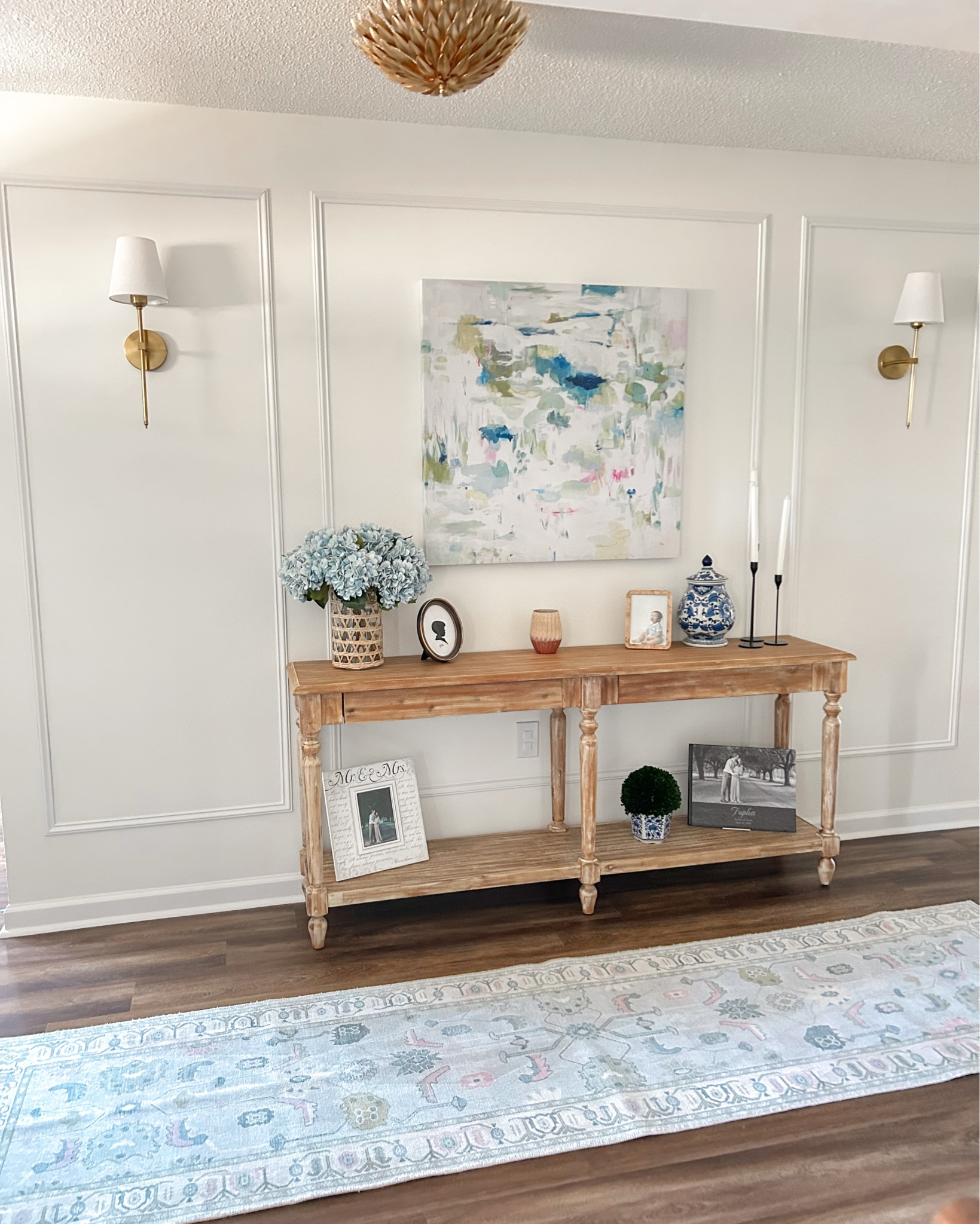 Foyer update 🩵

#LTKStyleTip #LTKHome