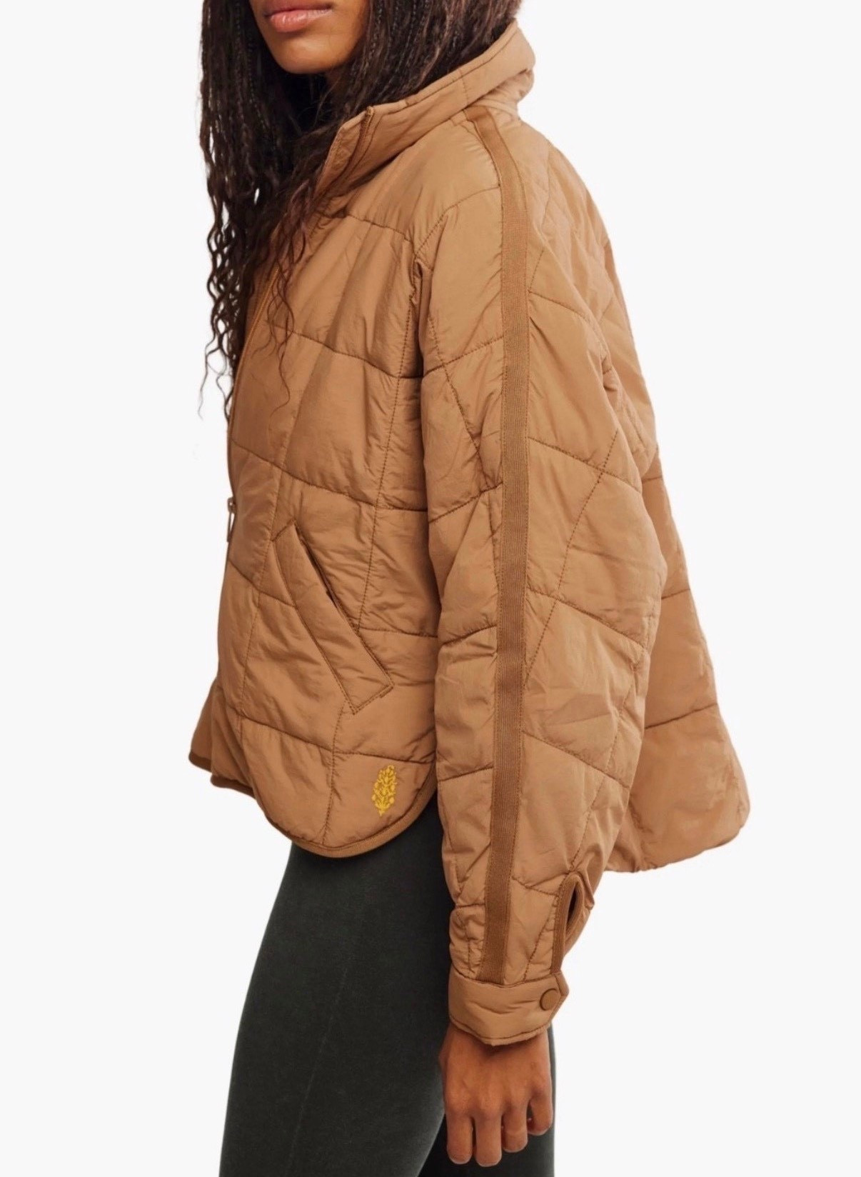 Workout jacket 

#LTKSeasonal #LTKActive #LTKSaleAlert #LTKFindsUnder50