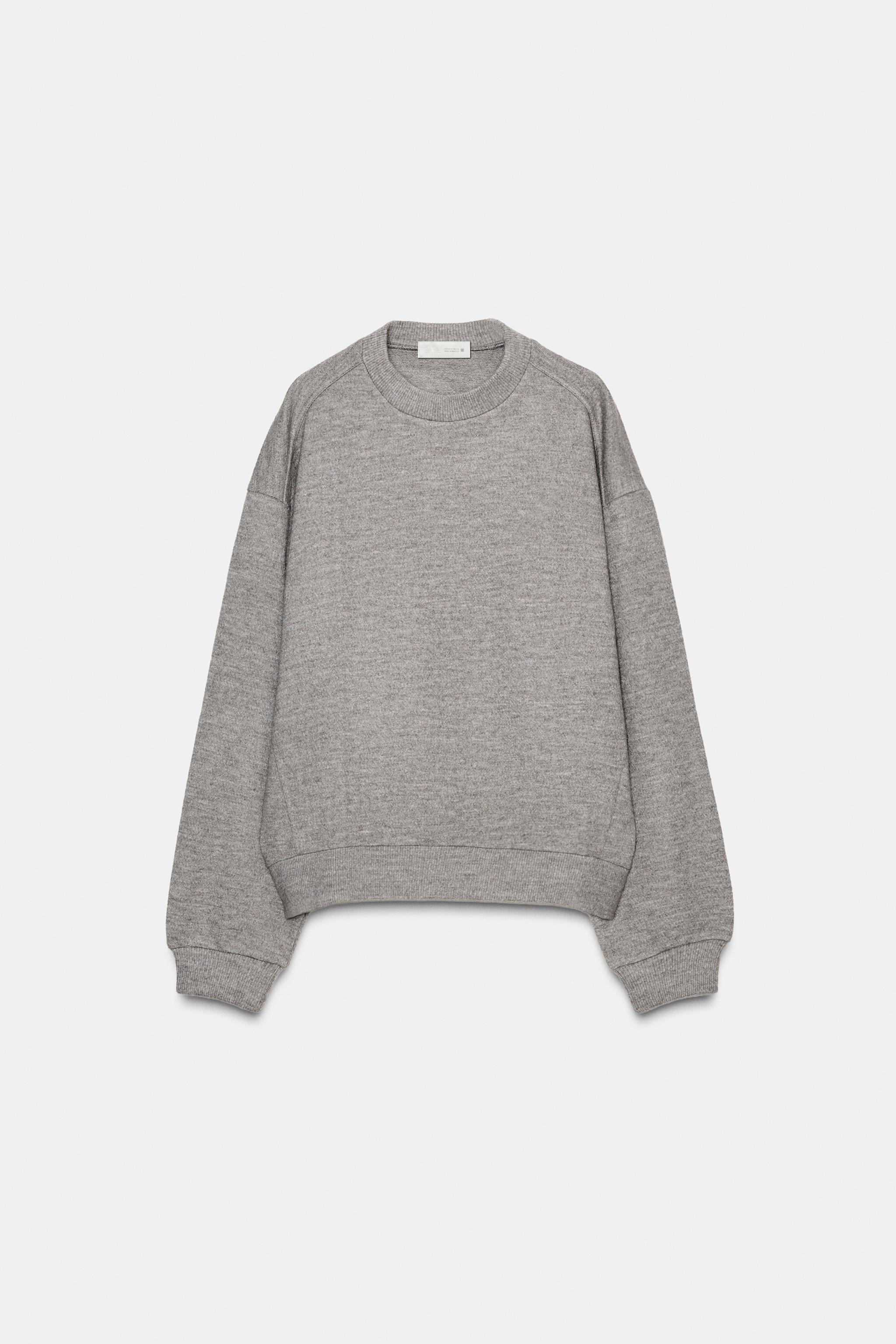 SOFT LONG SLEEVE SWEATSHIRT | Zara US