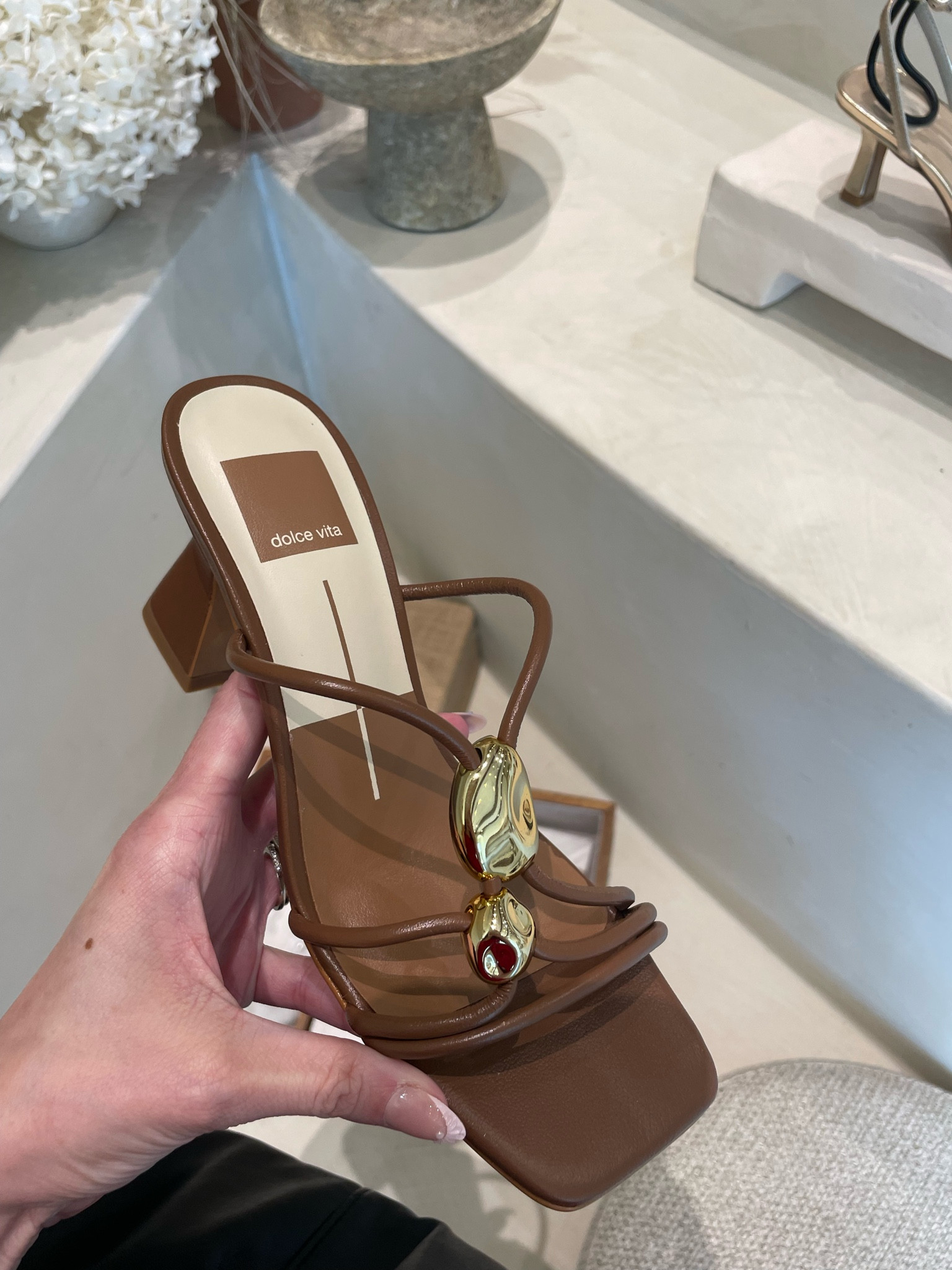 Trendy heel